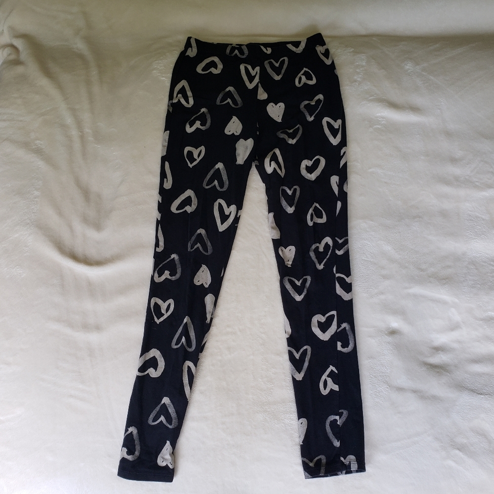 Girl's heart print leggings